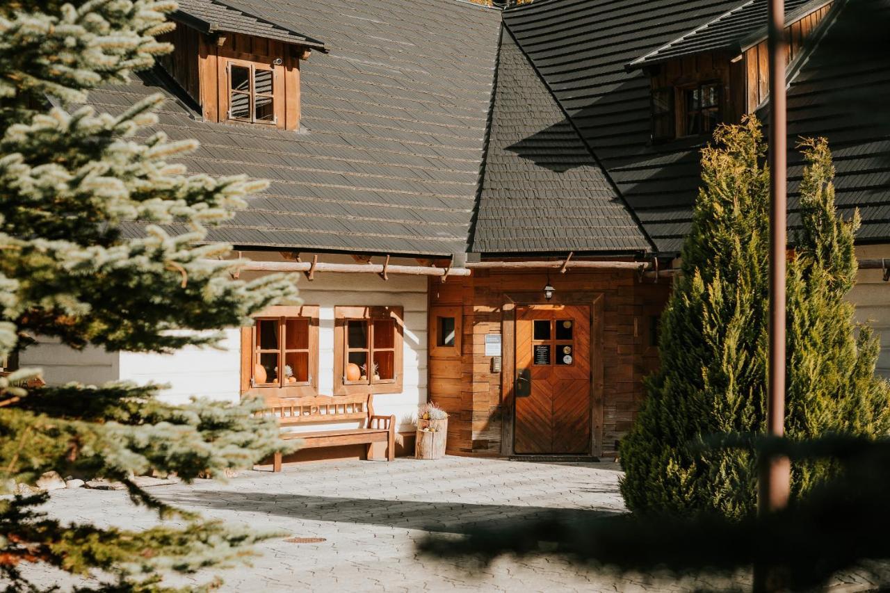 Hotel****Liptovsky Dvor Liptovský Ján Dış mekan fotoğraf